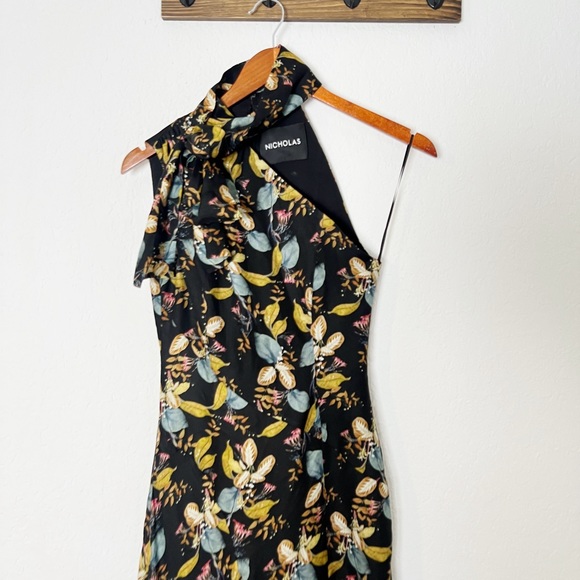 NICHOLAS One Shoulder Tie Neck Dress - Picture 3 of 10